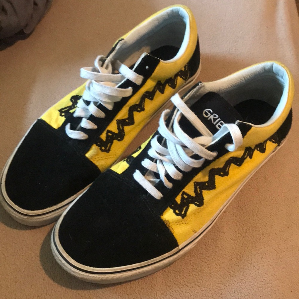 Peanuts good grief vans